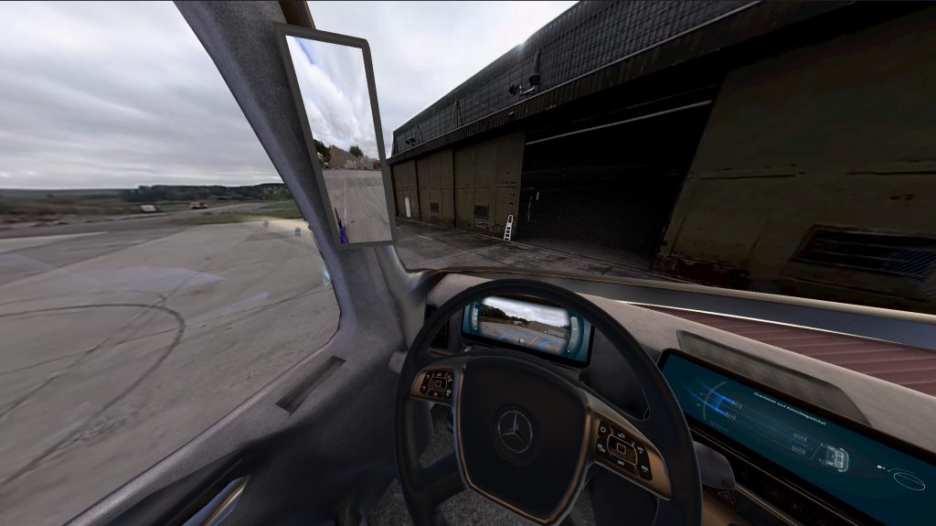 Daimler Trucks: Lkw-Fahrer testen neue digitale Fahrzeugsysteme in mobilem SimulatorDaimler Trucks: Truck drivers test new digital vehicle systems in mobile simulator PRODUCT, TRUCK WAT, DAIMLERTRUCKS, MERCEDESBENZTRUCKS, AUGMENTEDREALITY, AUTOMOTIVE