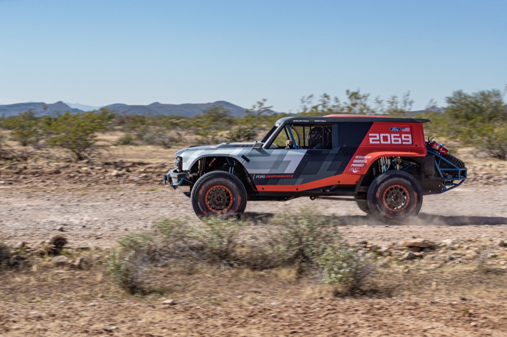 ford bronco logo