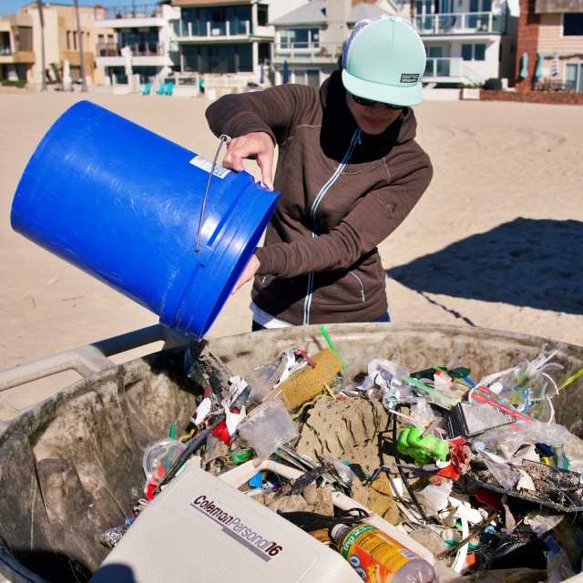 yokohama tire Surfrider beach cleanup